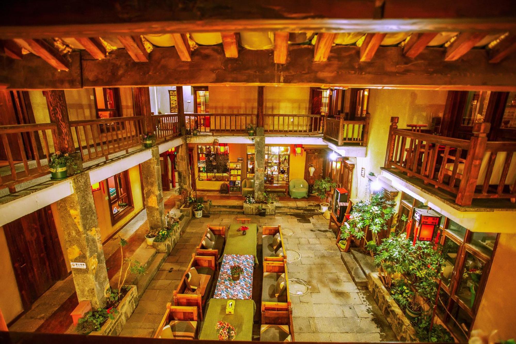 Good Fortune Inn Shangri-La Exterior foto